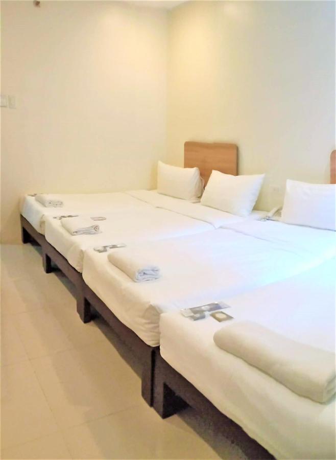 Rublin Hotel Cebu Stadt Exterior foto